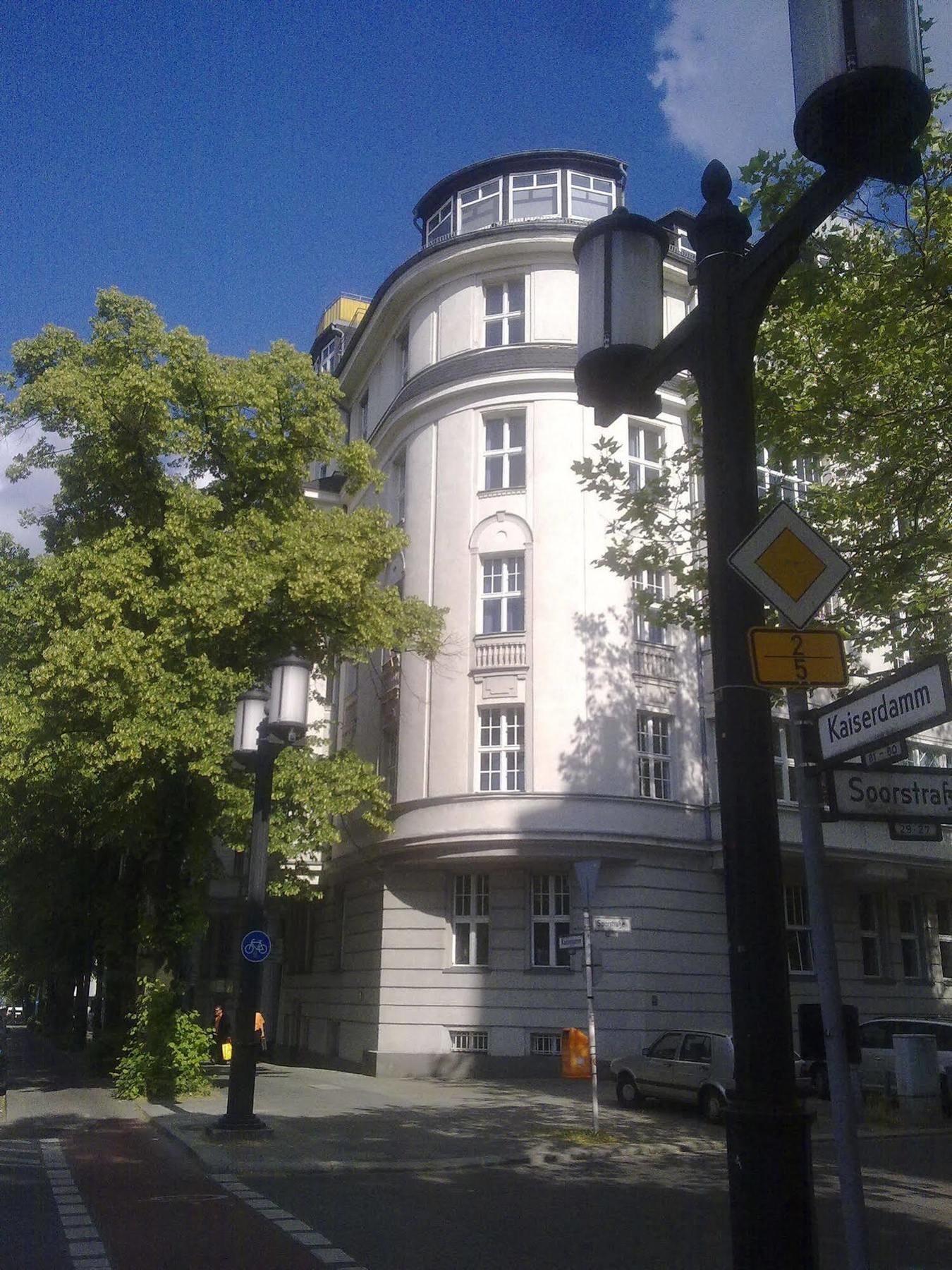 Hotel-Pension Gribnitz Berlin Bagian luar foto